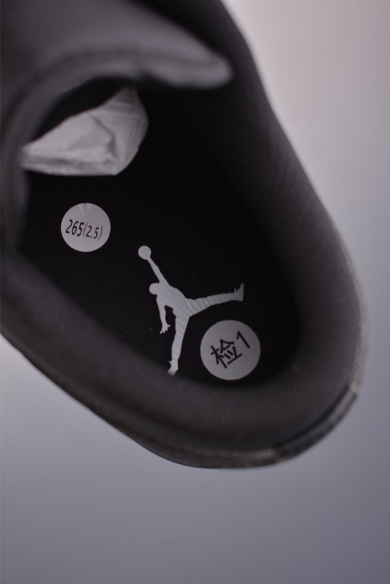 Air Jordan 1 Low 'Black' view