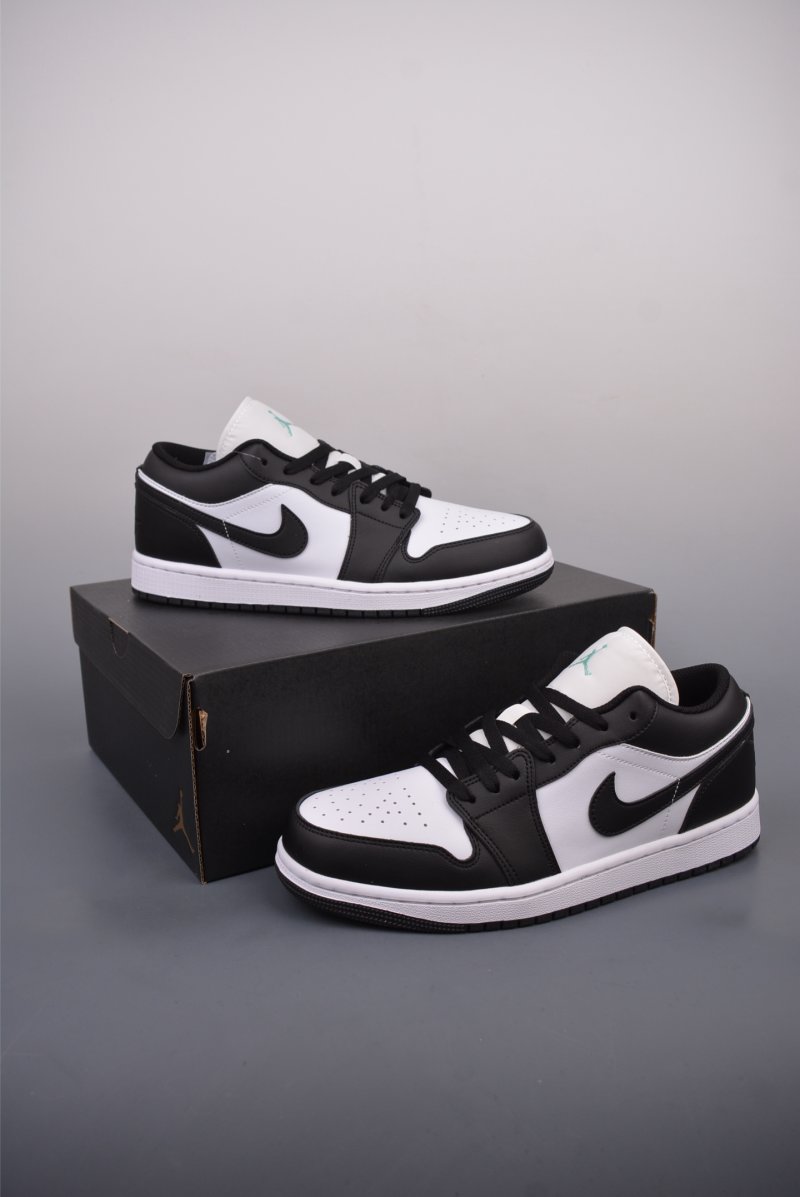 Air Jordan 1 Low 'Panda' view