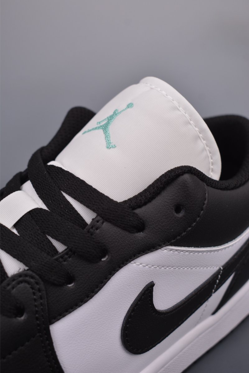 Air Jordan 1 Low 'Panda' view