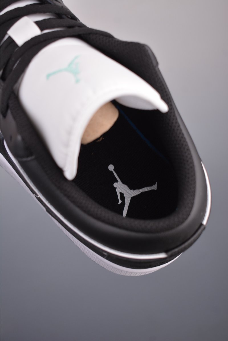 Air Jordan 1 Low 'Panda' view