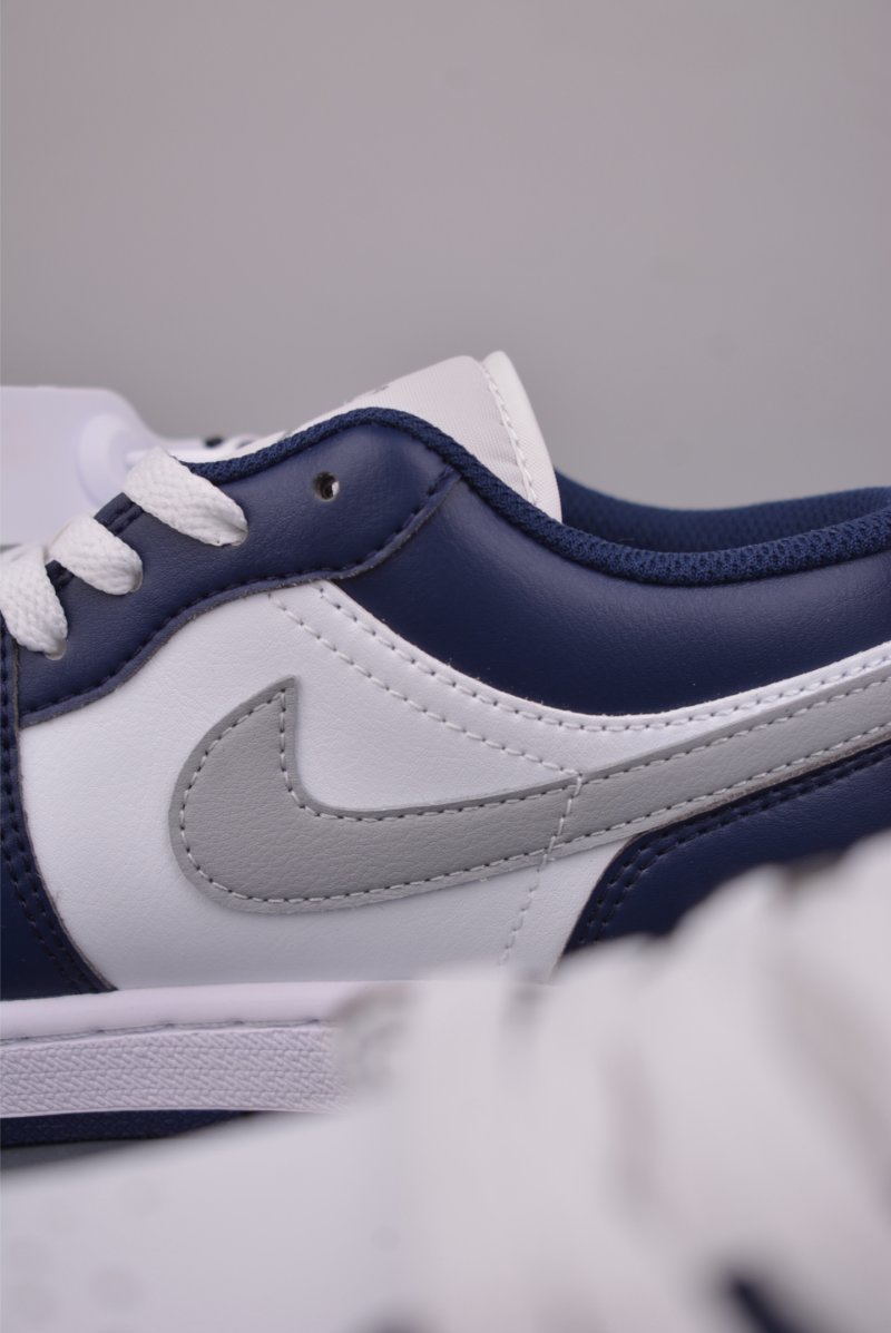 Air Jordan 1 Low 'White / Blue' view
