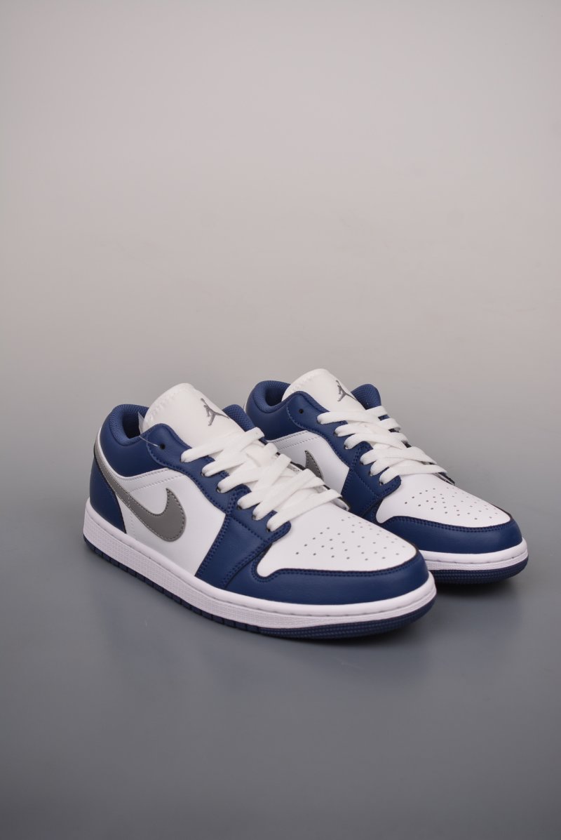 Air Jordan 1 Low 'Navy Blue'