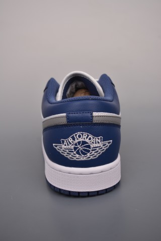 Air Jordan 1 Low 'Navy Blue' view 4