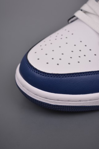 Air Jordan 1 Low 'Navy Blue' view 6