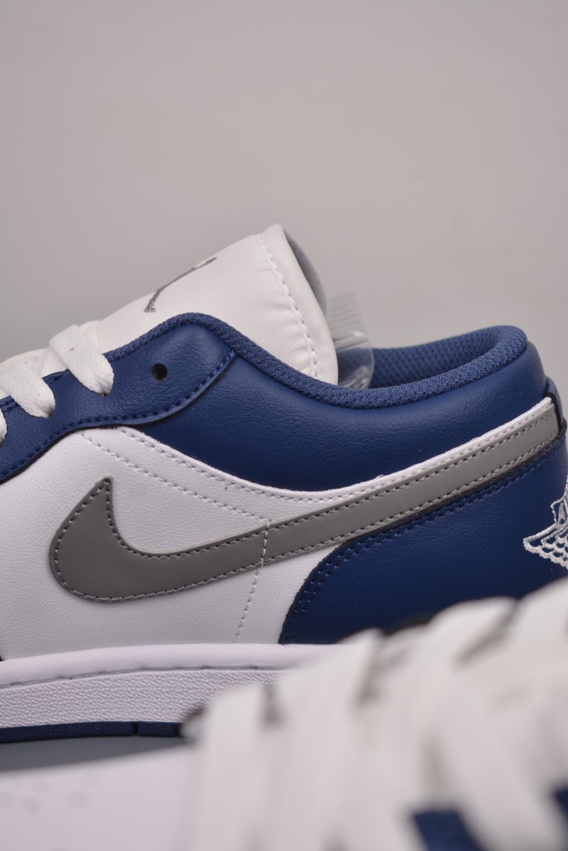 Air Jordan 1 Low 'Navy Blue' view