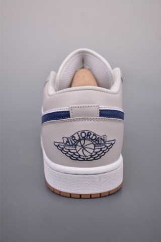 Air Jordan 1 Low 'White / Blue' view 4
