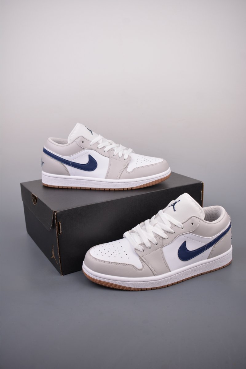 Air Jordan 1 Low 'White / Blue' view