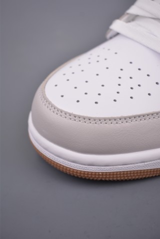 Air Jordan 1 Low 'White / Blue' view 6