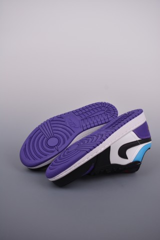 Air Jordan 1 Low 'White / Black / Purple' view 3