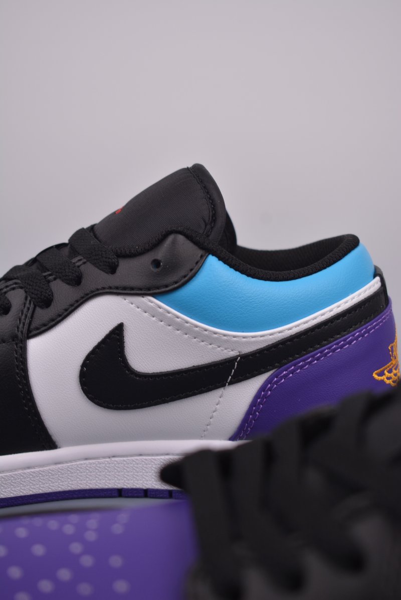 Air Jordan 1 Low 'White / Black / Purple' view