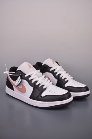 Air Jordan 1 Low 'Black / Pink' view 1