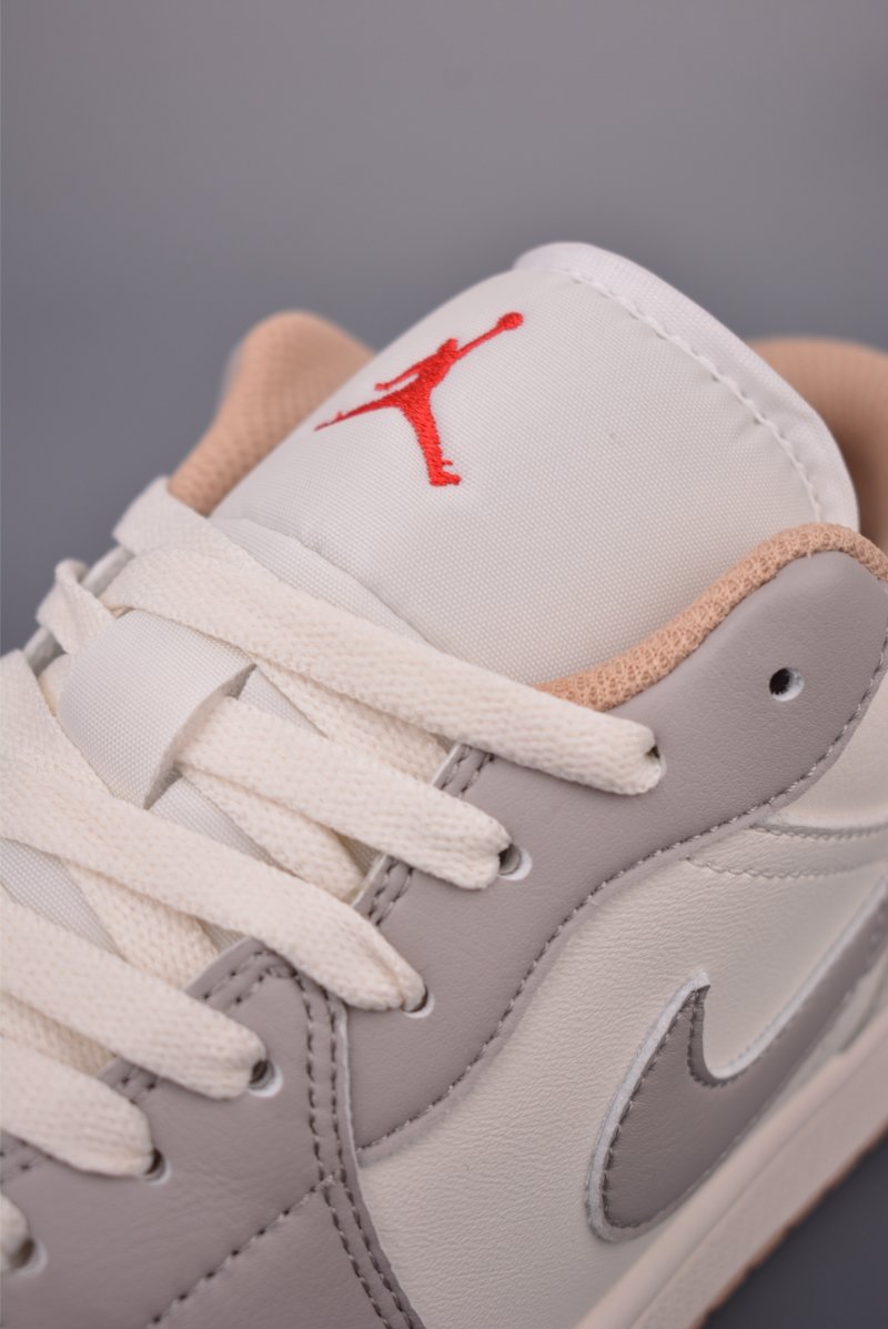Air Jordan 1 Low 'Grey / Beige' view