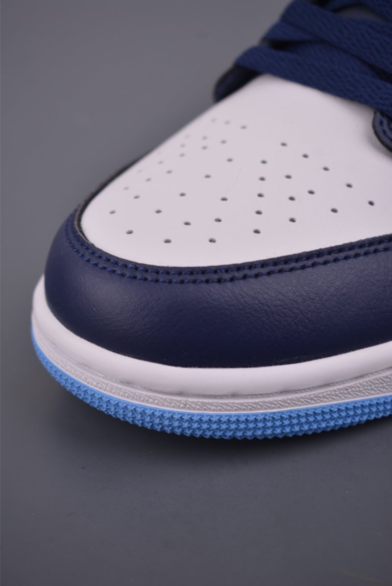 Air Jordan 1 Low 'Blue / White' view