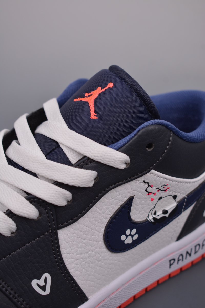 Air Jordan 1 Low 'Sketch' view