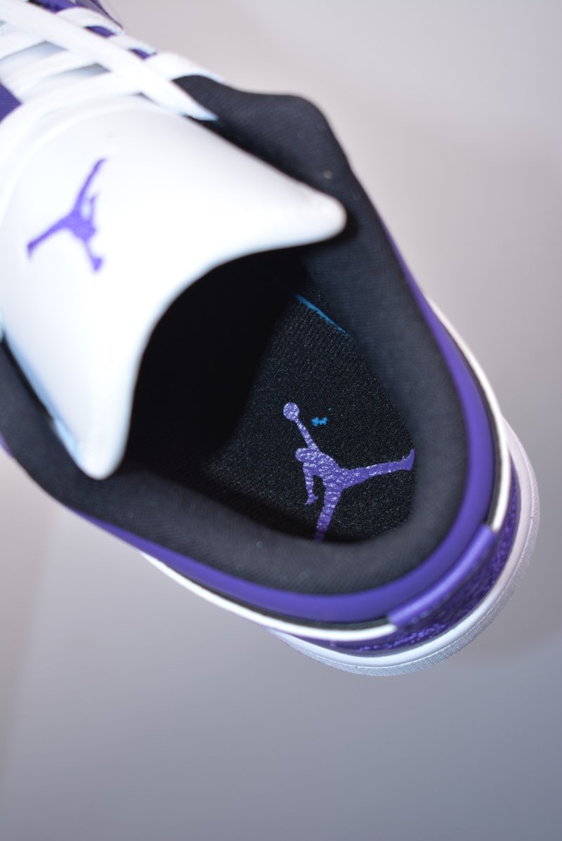 Air Jordan 1 Low 'Black / Purple' view