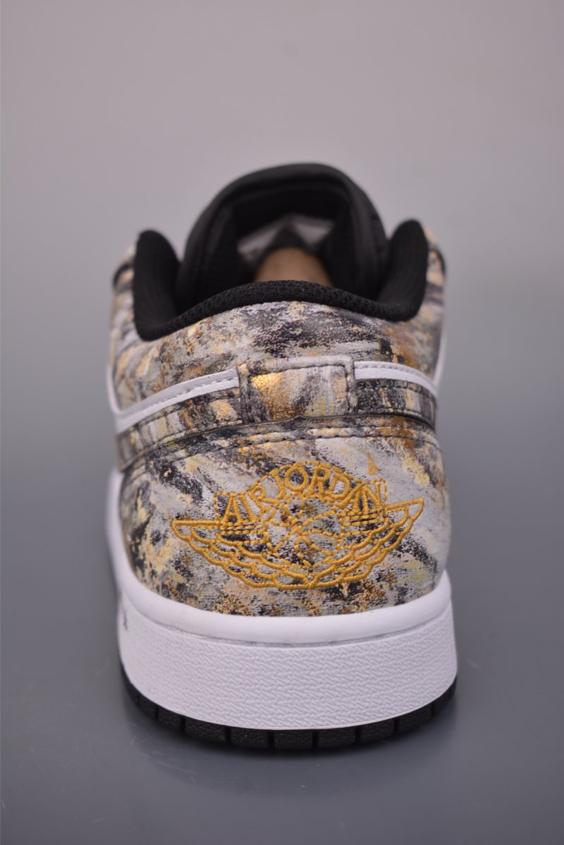 Air Jordan 1 Low 'Sketch' view