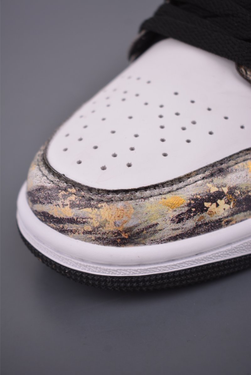 Air Jordan 1 Low 'Sketch' view