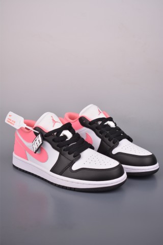 Air Jordan 1 Low 'Black / Pink' view 1