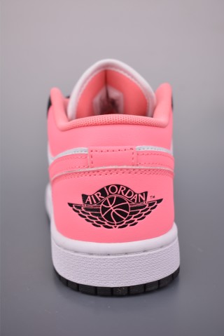 Air Jordan 1 Low 'Black / Pink' view 4