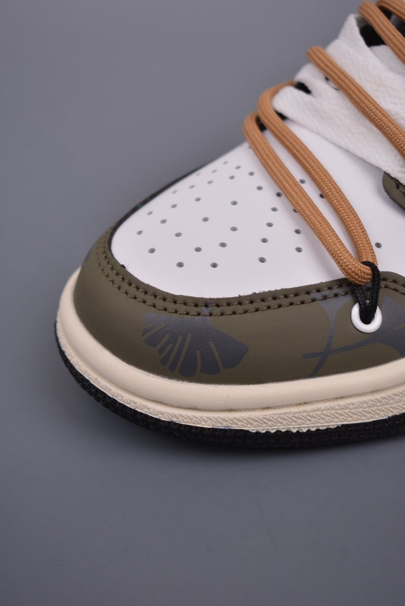 Air Jordan 1 Low 'Deconstructed' view