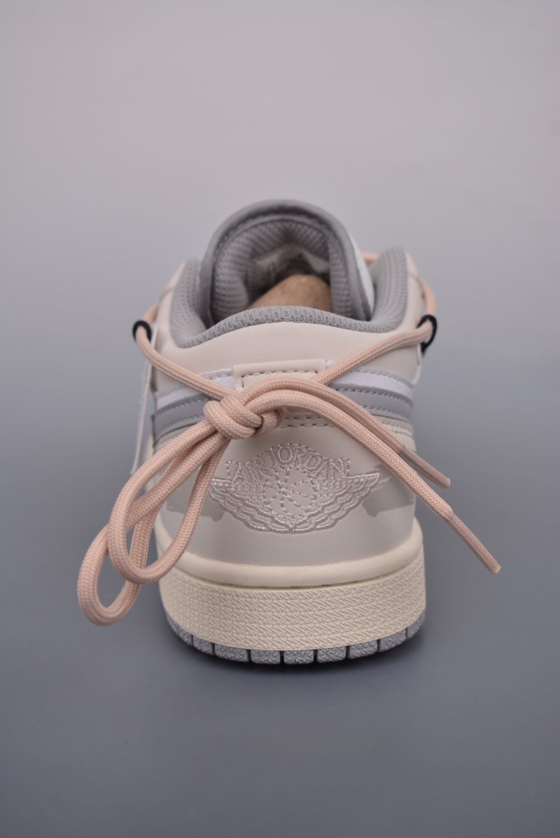 Air Jordan 1 Low 'Deconstructed' view