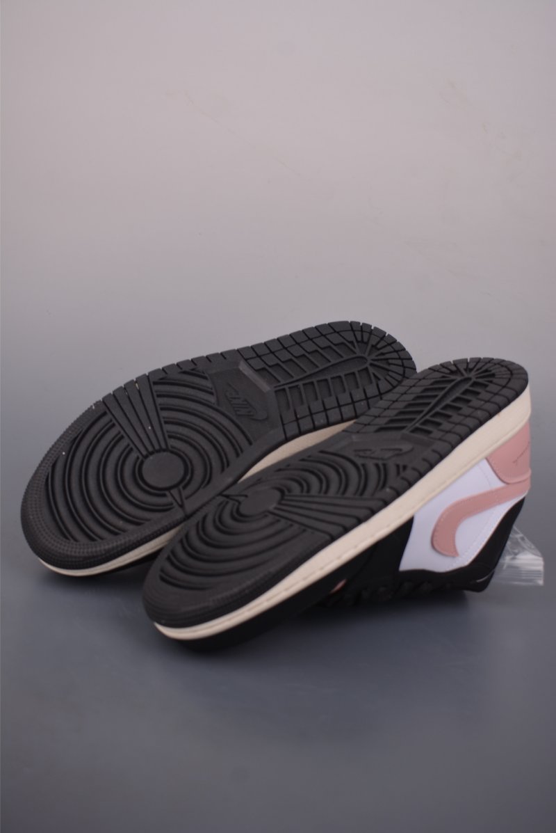Air Jordan 1 Low 'Black / Pink' view