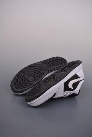Air Jordan 1 Low 'Reverse Panda' view 3