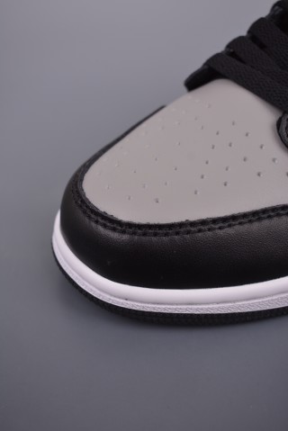 Air Jordan 1 Low 'Black / Grey' view 6