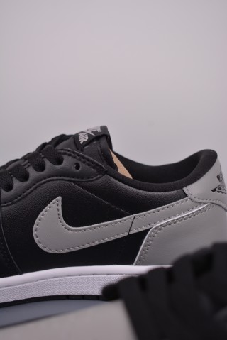 Air Jordan 1 Low 'Black / Grey' view 8