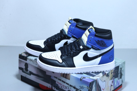 Air Jordan 1 Low view 6