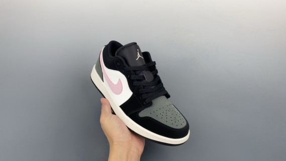 Air Jordan 1 Low 'Black / White / Pink' video
