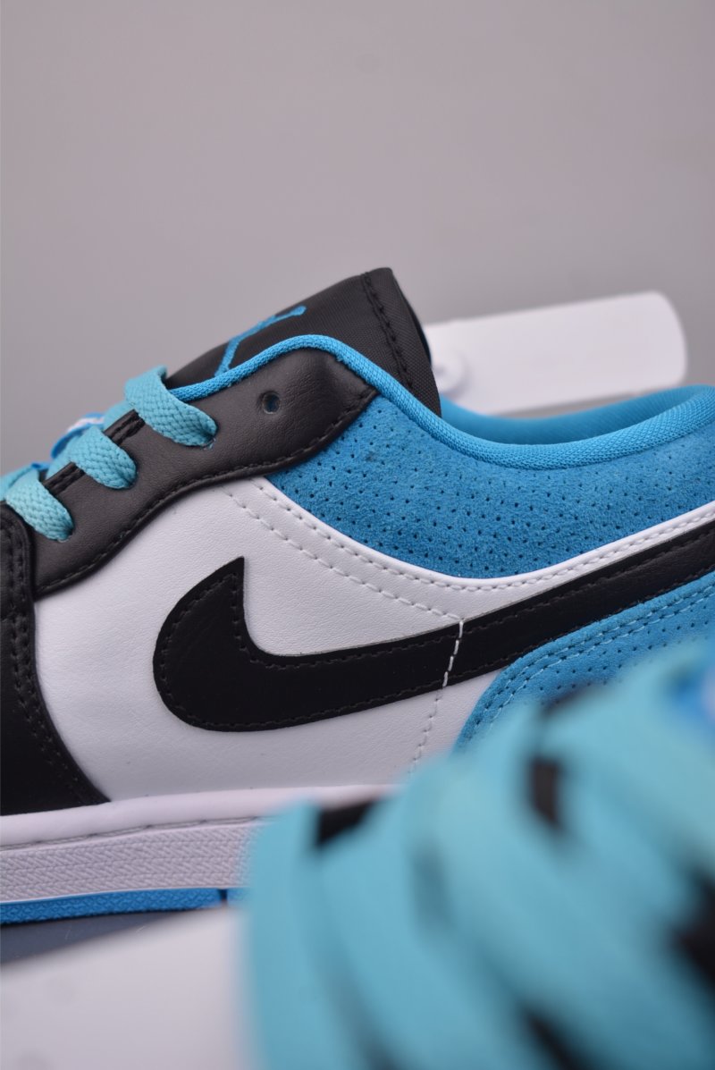 Air Jordan 1 Low 'Black / White / Blue' view