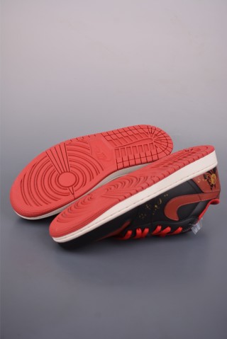 Air Jordan 1 Low 'Horse Year Limited Edition' view 3