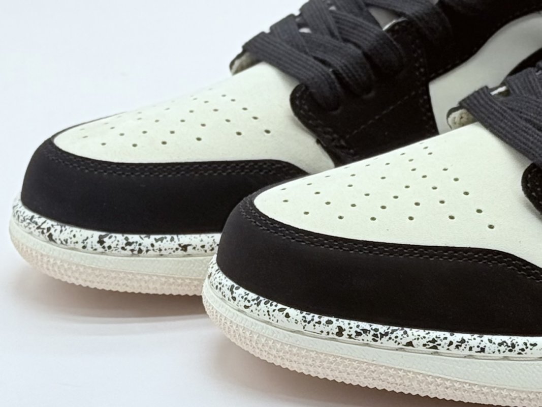 Air Jordan 1 Low 'Milk Tea' view