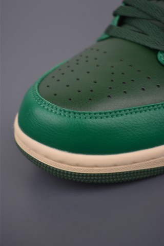 Air Jordan 1 Low 'Green / Pink' view 6
