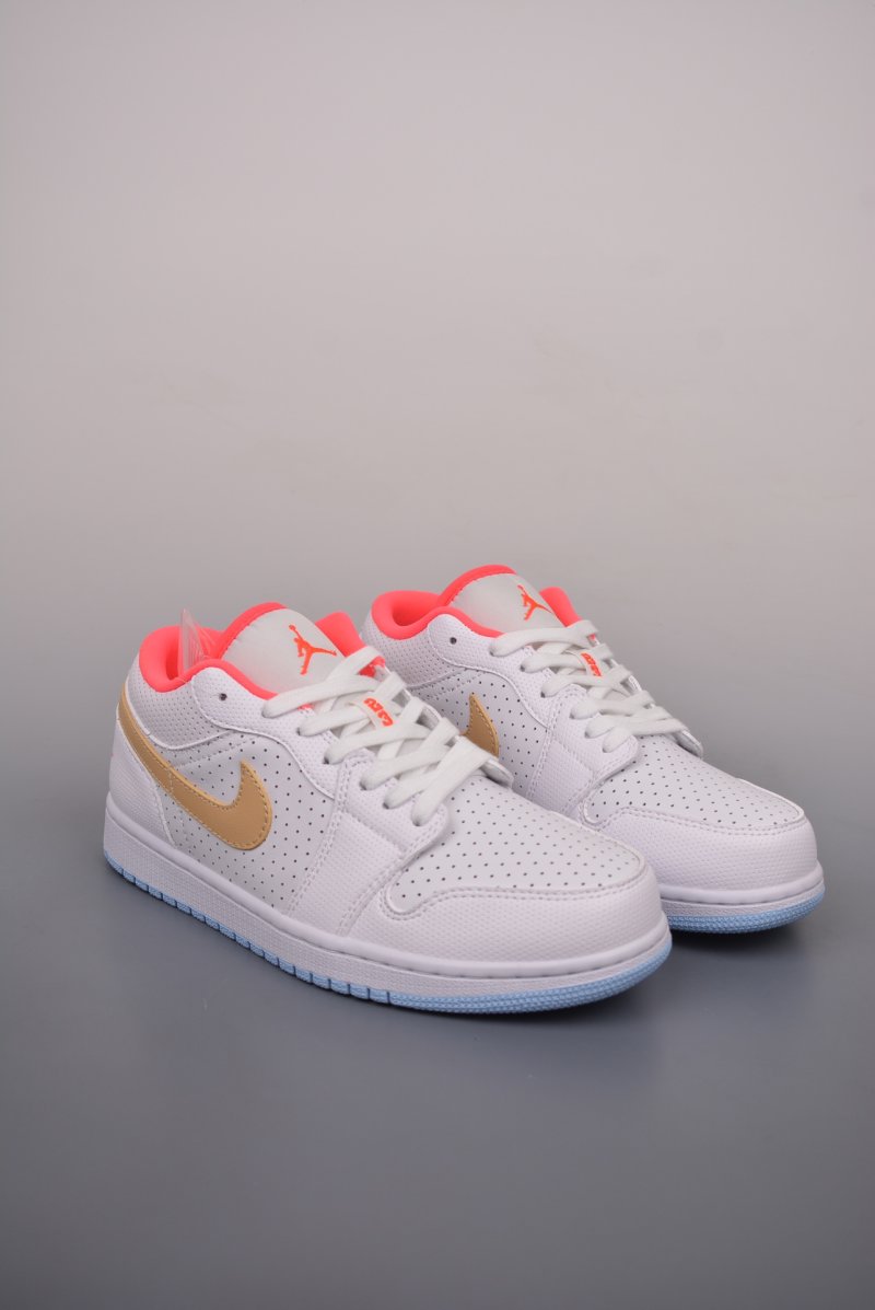 Air Jordan 1 Low 'White Sesame'