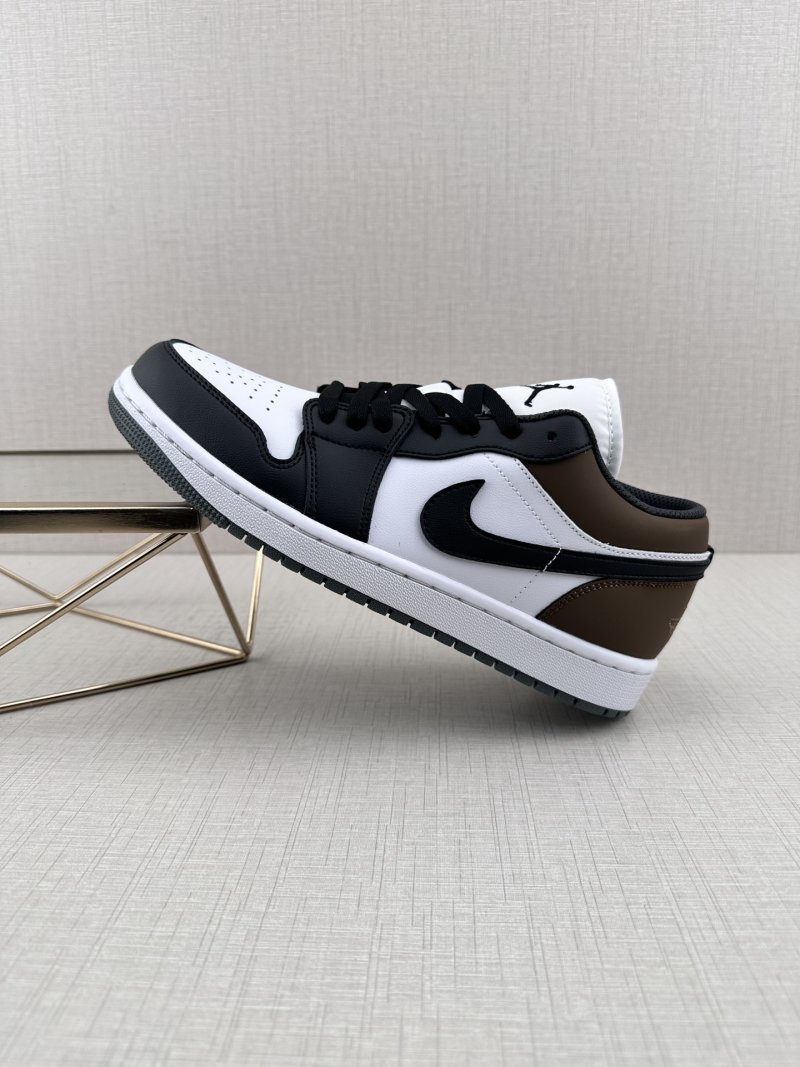 Air Jordan 1 Low 'Black / Brown'