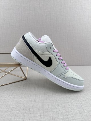 Air Jordan 1 Low 'Wings' view 2