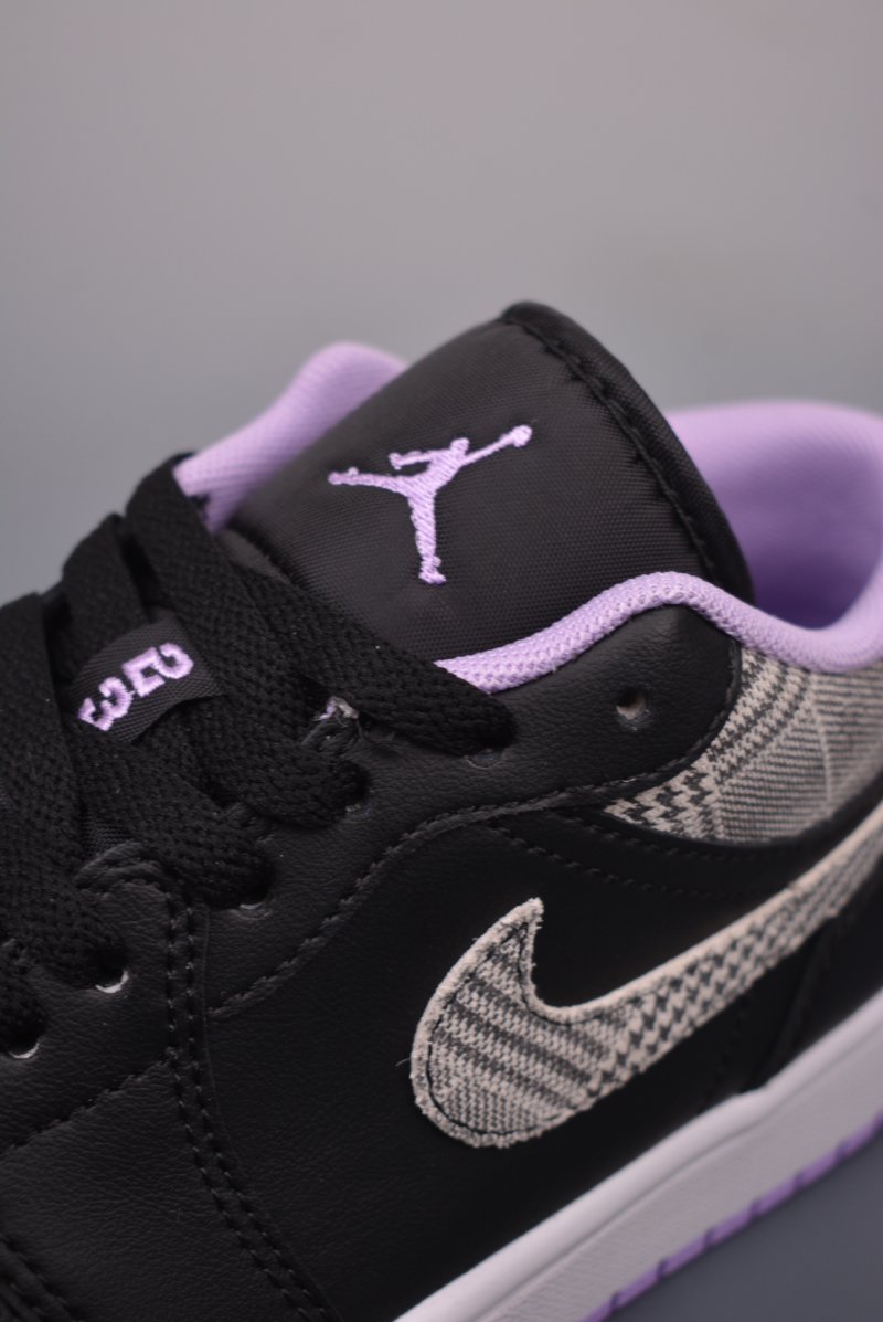 Air Jordan 1 Low 'Black / Purple Toe' view