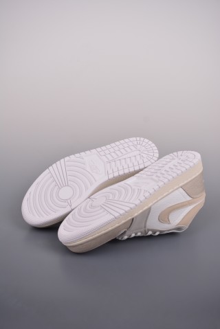 Air Jordan 1 Low 'White / Brown Toe' view 3