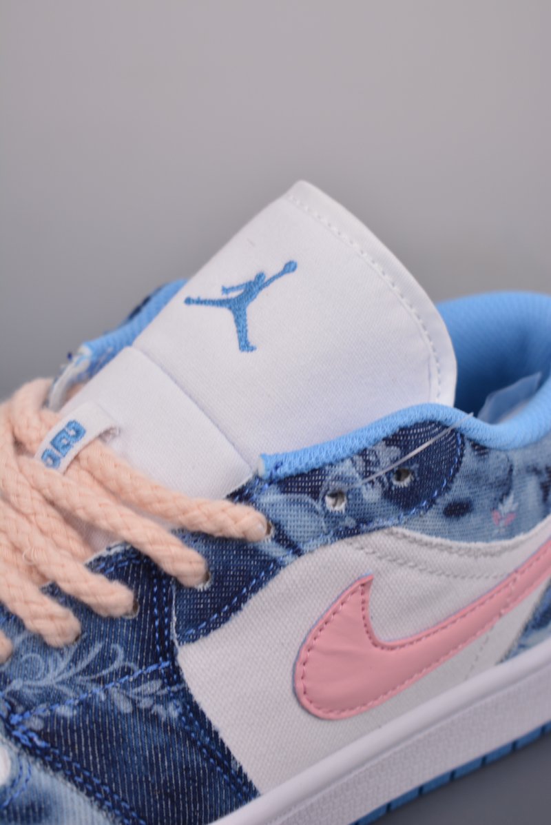 Air Jordan 1 Low 'Washed Denim Floral' view