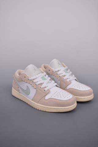 Air Jordan 1 Low 'White / Pink Toe' view 1