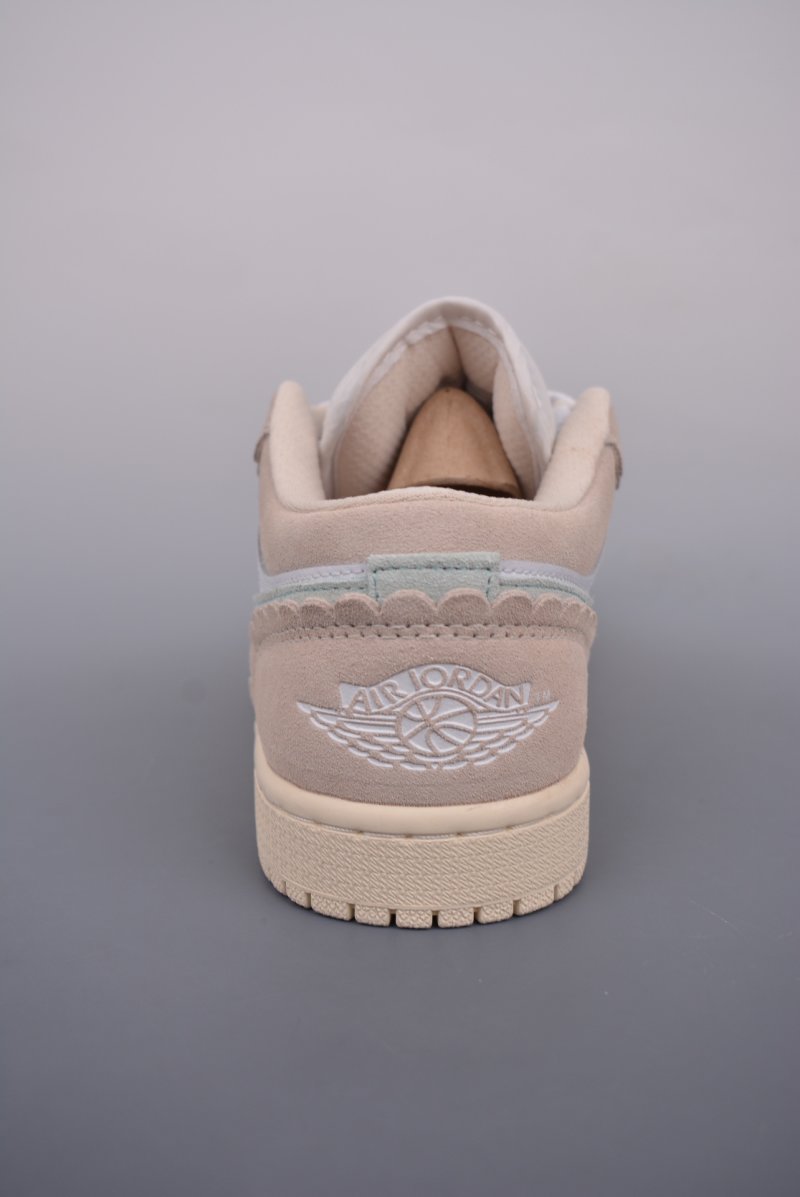 Air Jordan 1 Low 'White / Pink Toe' view