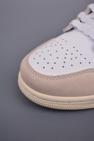 Air Jordan 1 Low 'White / Pink Toe' view 6