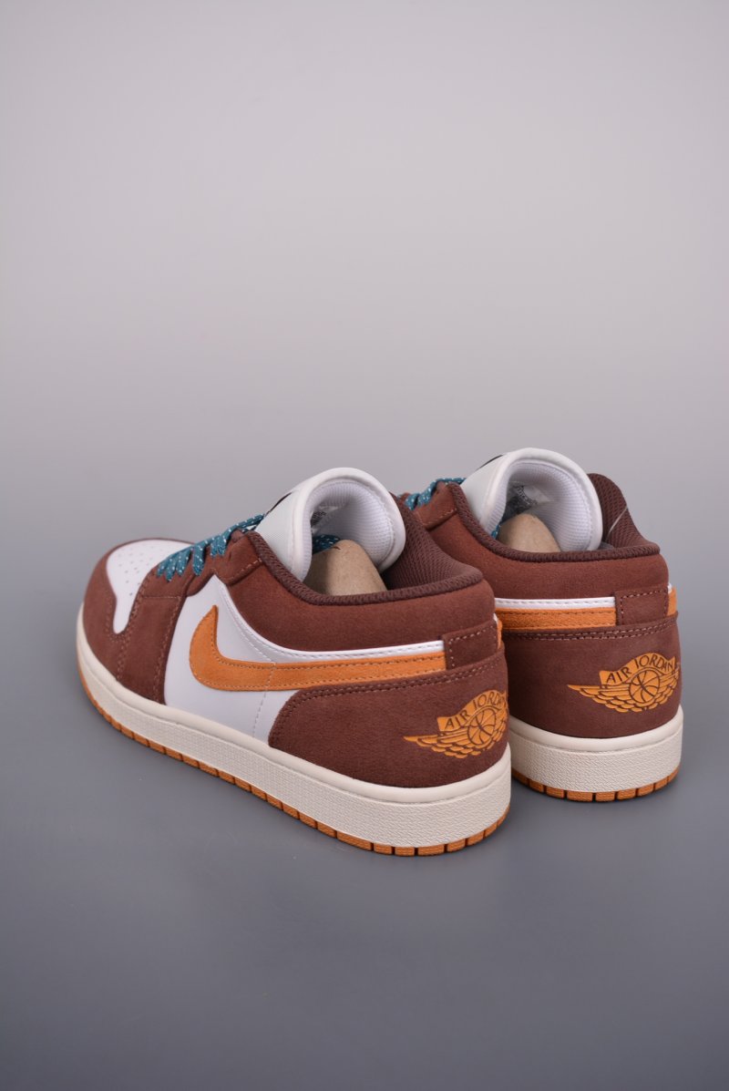 Air Jordan 1 Low 'White / Brown Toe' view