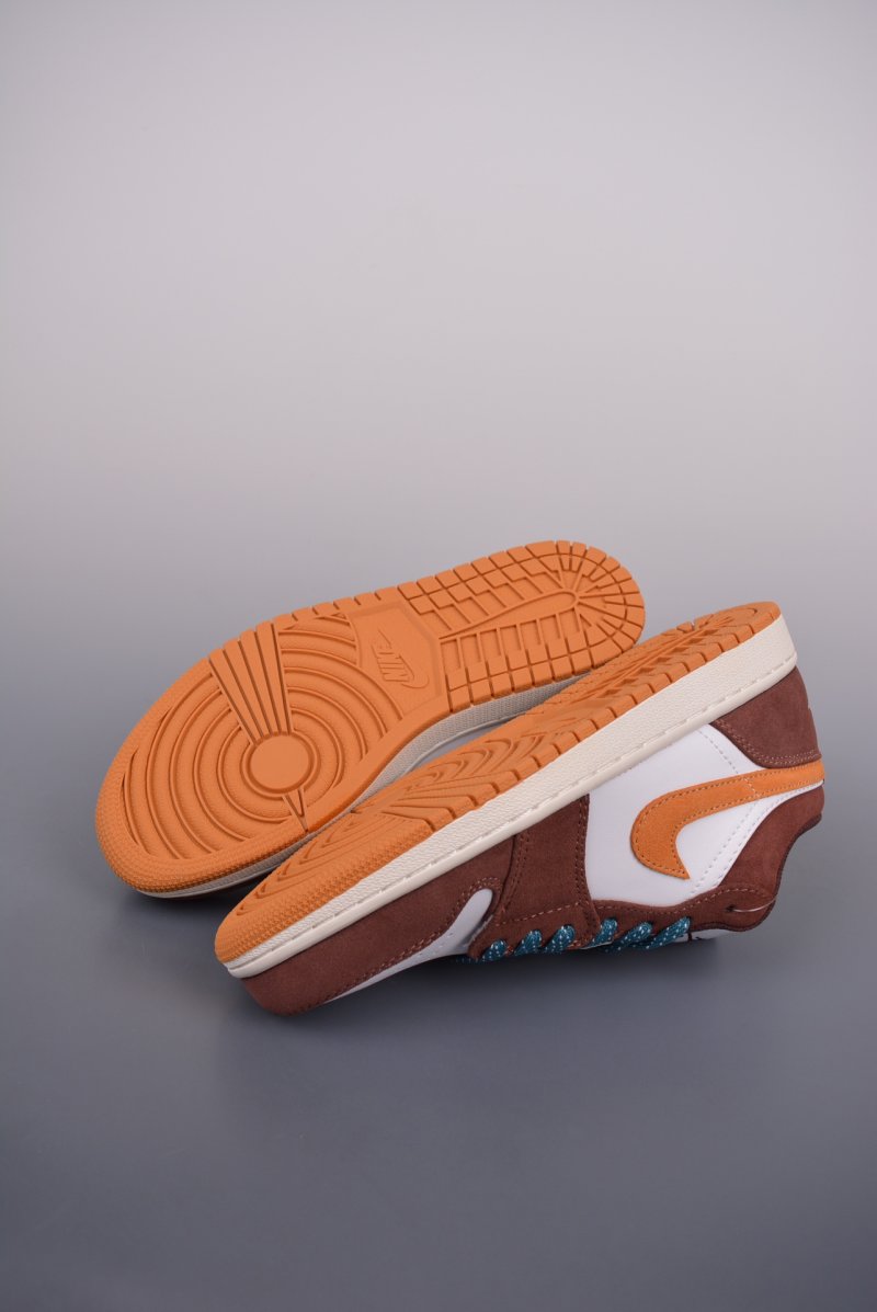 Air Jordan 1 Low 'White / Brown Toe' view