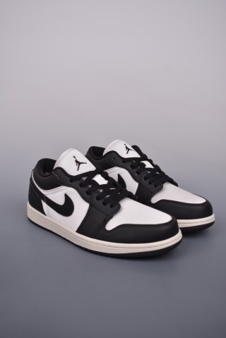 Air Jordan 1 Low 'Black / White Silk Panda' view 1