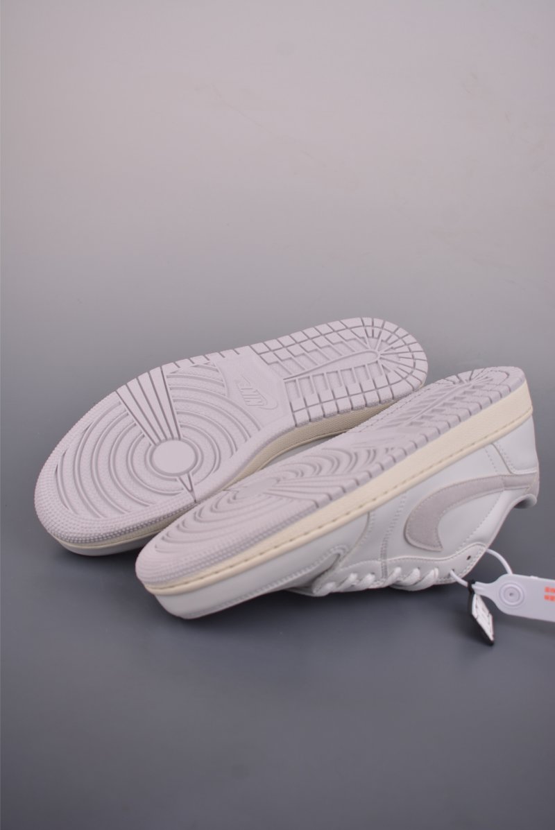 Air Jordan 1 Low 'Grey / White' view