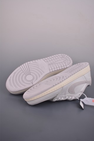 Air Jordan 1 Low 'Grey / White' view 3