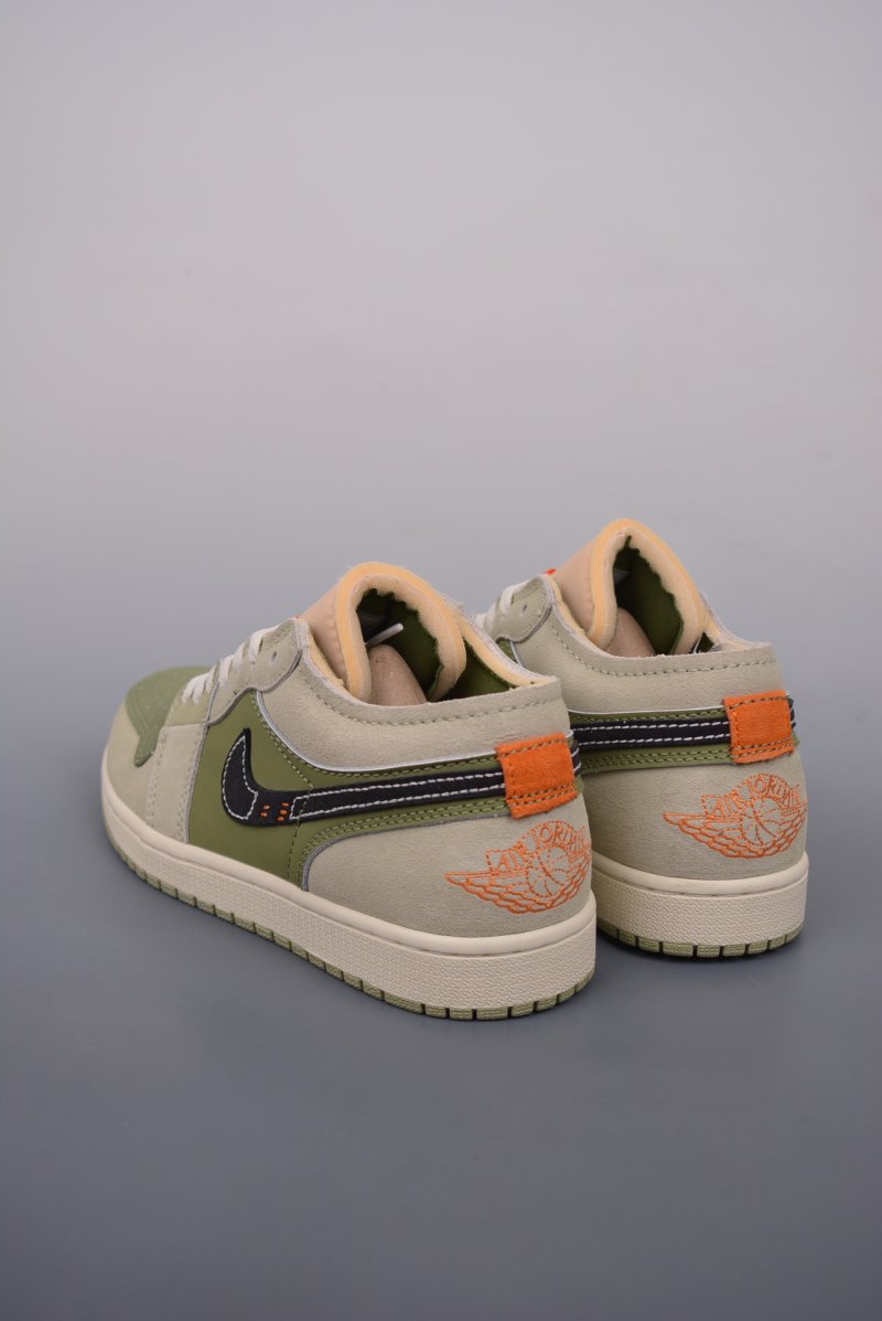 Air Jordan 1 Low 'Retro Green' view